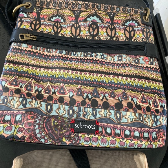 Crossbody Multi Color Sakroots Bag - Picture 10 of 10